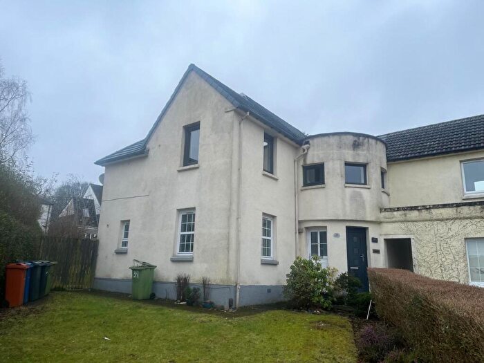 2 Bedroom Apartment To Rent In Whitehurst, Glasgow, G61