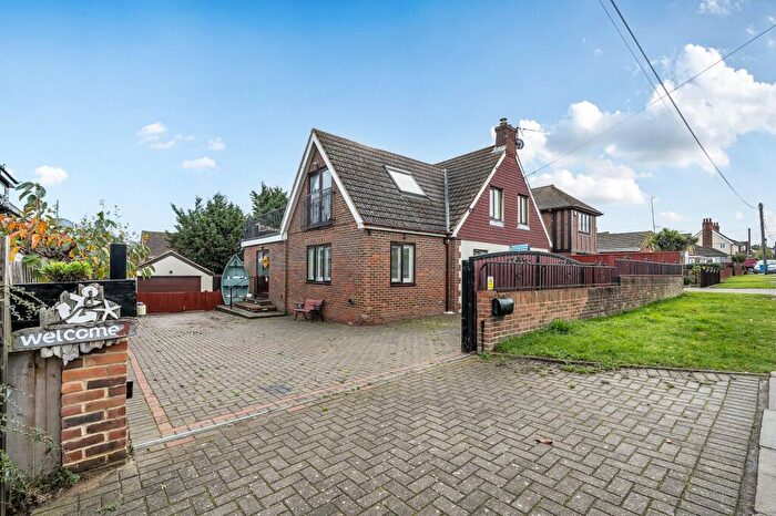 4 Bedroom Detached House For Sale In Seathorpe Avenue, Minster On Sea, ME12