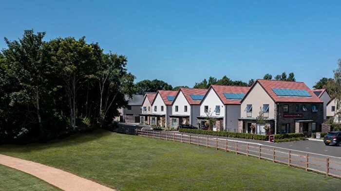 4 Bedroom Detached House For Sale In Pippin Close, Off Mayors Road, Claverham, BS49