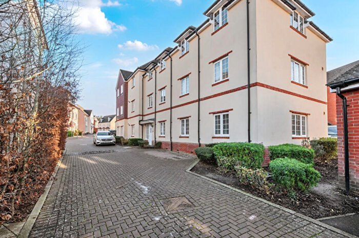 2 Bedroom Apartment For Sale In Kimmeridge Road, Cumnor, Oxford, OX2