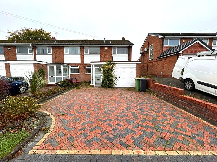 3 Bedroom Semi-detached House To Rent In Silverstone Drive, Sutton Coldfield, West Midlands, B74
