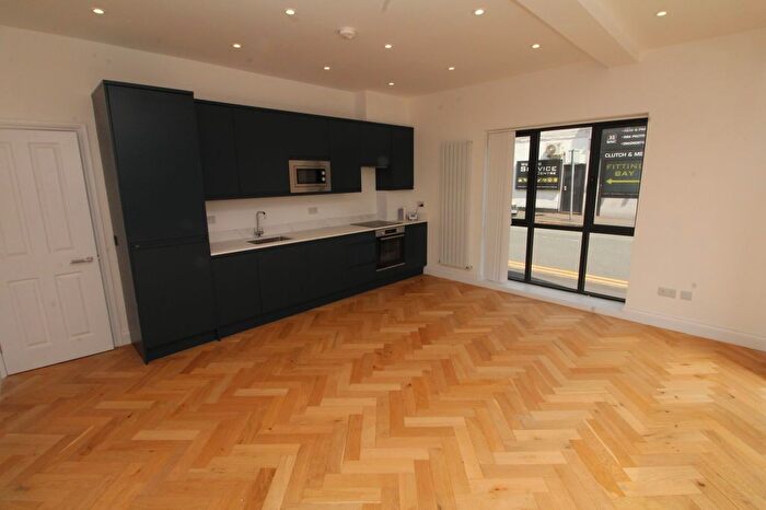 1 Bedroom Maisonette To Rent In Park View Road, Welling, DA16