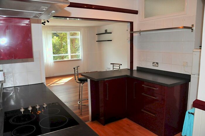 2 Bedroom Flat To Rent In Lymer Avenue, London, SE19