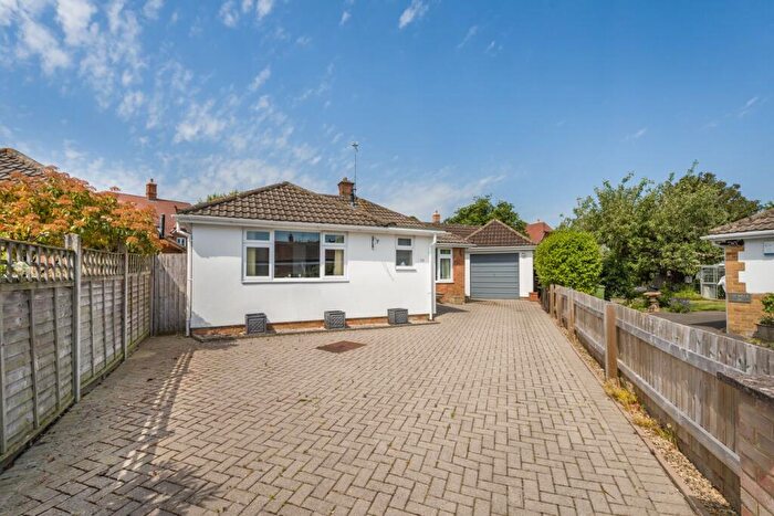 3 Bedroom Bungalow For Sale In Westbury Road, Leckhampton, Cheltenham, GL53