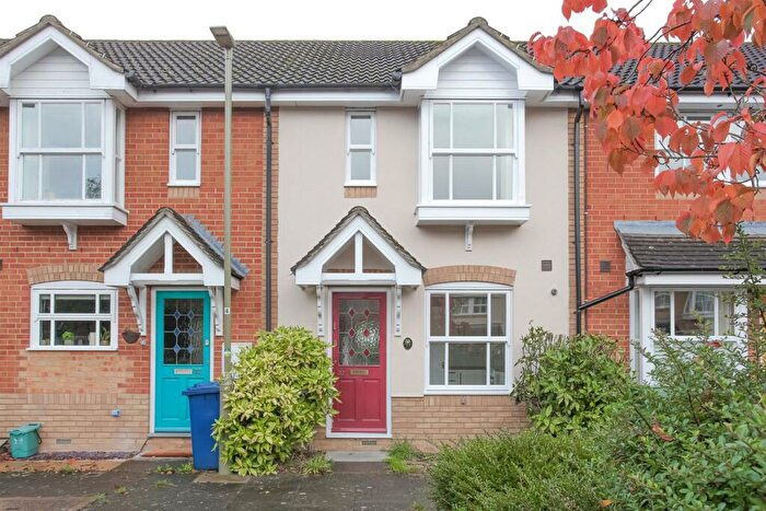 2 Bedroom Terraced House To Rent In Oxford, OX2