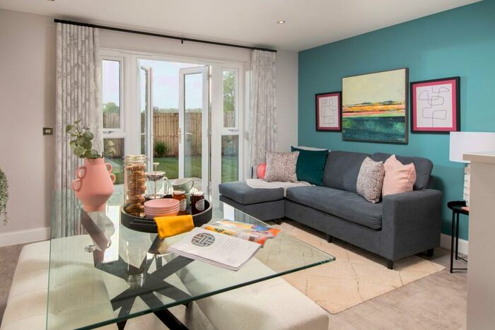 3 Bedroom End Of Terrace House For Sale In Benfield Road, Newcastle Upon Tyne, NE6