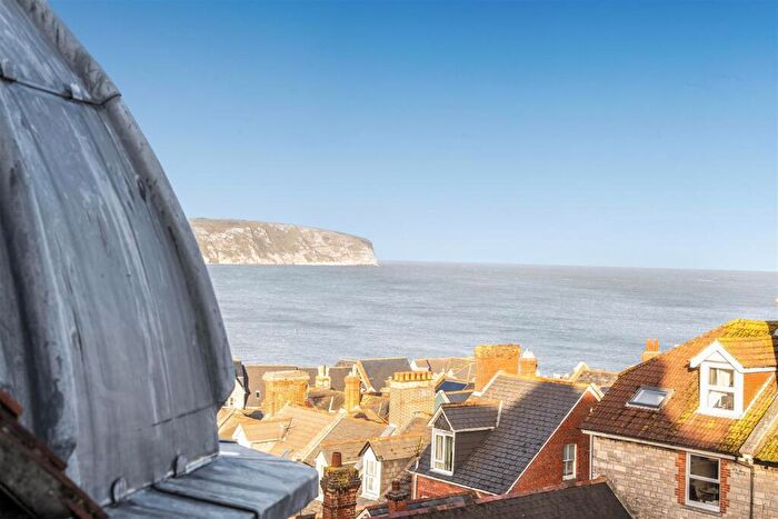 2 Bedroom Apartment For Sale In Sea Court, Taunton Road, Swanage, BH19