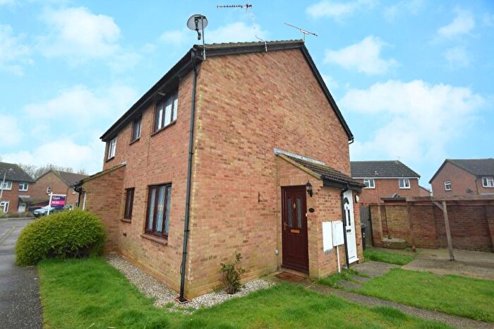 1 Bedroom Detached House To Rent In Broadway, Silver End, CM8