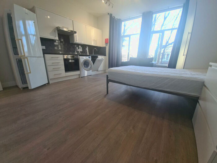 1 Bedroom House To Rent In Morris Lane, Leeds, LS5