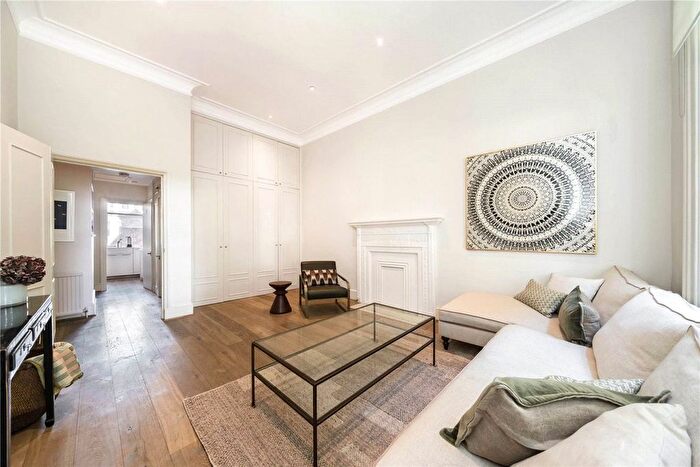 2 Bedroom Flat To Rent In Harrington Gardens, London, SW7