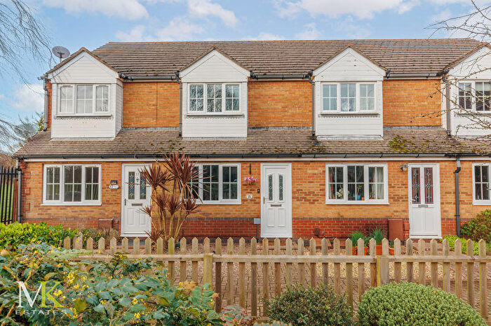 2 Bedroom Terraced House For Sale In Kittiwake Close, Bournemouth, BH6