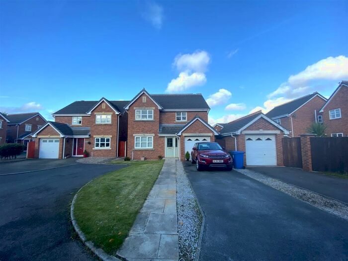 4 Bedroom Detached House To Rent In The Rowans, Adlington, Adlington, PR6