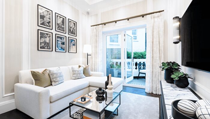 2 Bedroom Flat To Rent In Prince Of Wales Terrace, London, W8