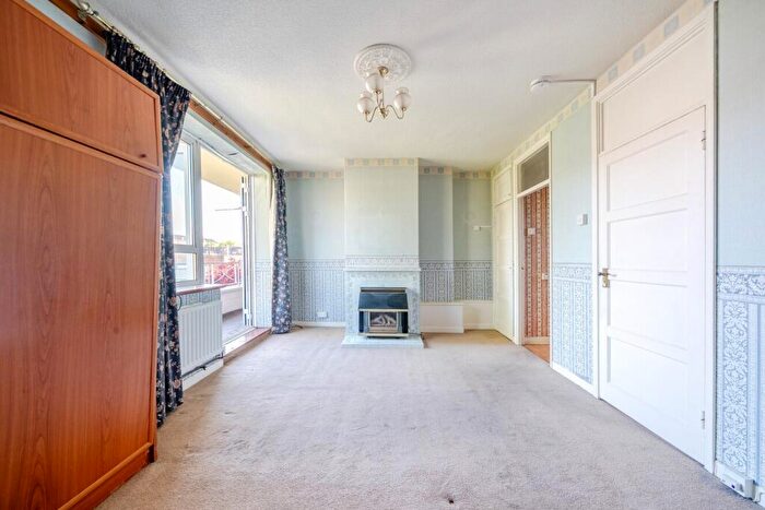 Flat For Sale In Townshend Estate, St Johns Wood, London, NW8