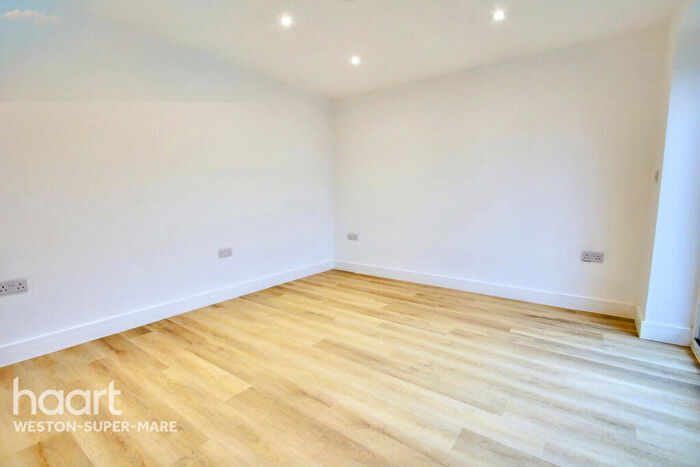 2 Bedroom Semi-Detached House To Rent In Station Road, Weston-super-Mare, BS22