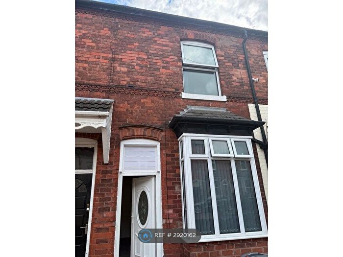 3 Bedroom Terraced House To Rent In Hutton Road, Birmingham, B20