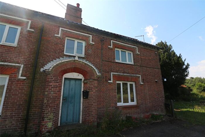3 Bedroom End Of Terrace House To Rent In Low Road, Hingham, Norwich, NR9