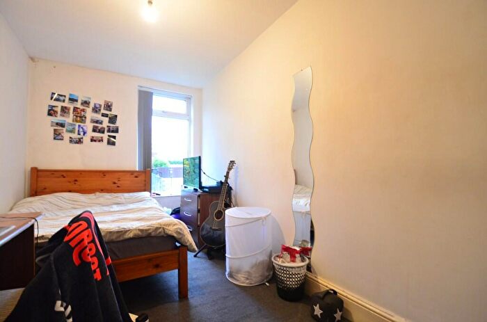 5 Bedroom Terraced House To Rent In Milner Road, Selly Oak, B29