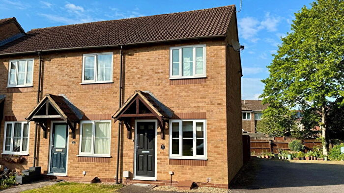 1 Bedroom End Of Terrace House For Sale In Orchardene, Newbury, RG14