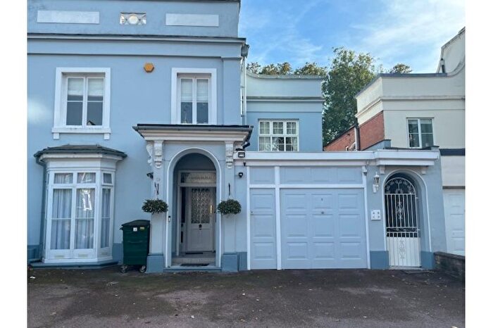 2 Bedroom Flat To Rent In York Road, Edgbaston, Birmingham, B16