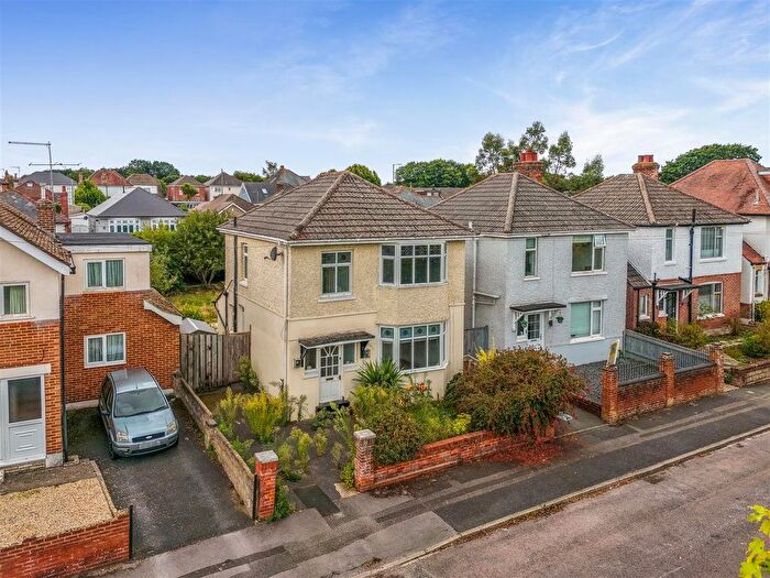 3 Bedroom Property For Sale In Hyde Road, Bournemouth, BH10