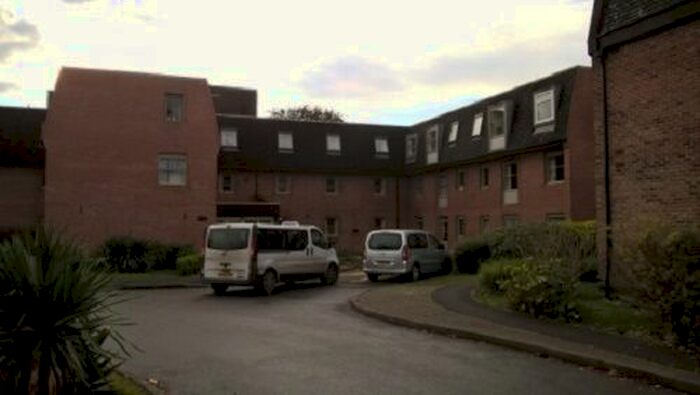 1 Bedroom Flat To Rent In Station Road, Wiltshire, SN10
