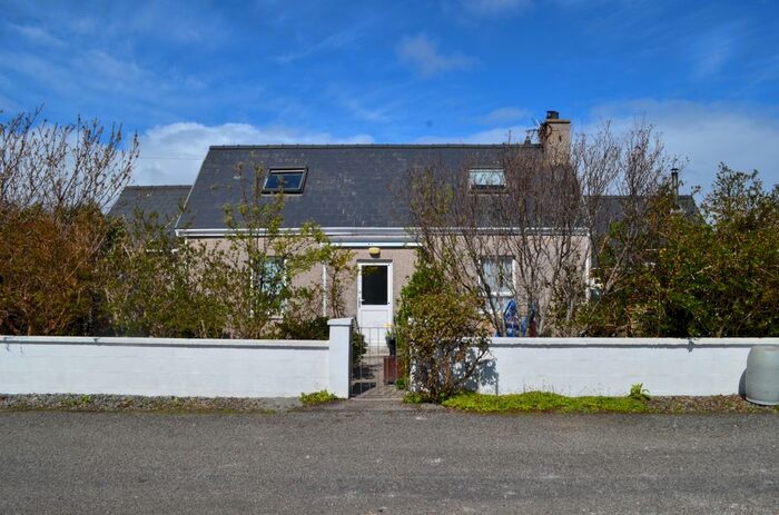4 Bedroom Detached House For Sale In Lower Bayble, Isle Of Lewis, HS2