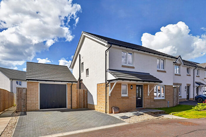 4 Bedroom Detached Villa For Sale In Outerwood View, Kilwinning, KA13