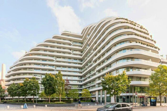 2 Bedroom Flat For Sale In Valetta House, Vista, Chelsea Bridge, Battersea Park, London, SW11