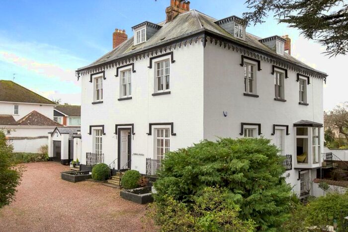 2 Bedroom Apartment To Rent In St Leonards, Exeter, EX2