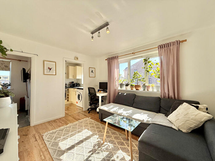 Studio For Sale In John Williams Close, London, SE14