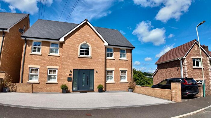 5 Bedroom Detached House For Sale In Plynlimon Avenue, Crumlin, NP11