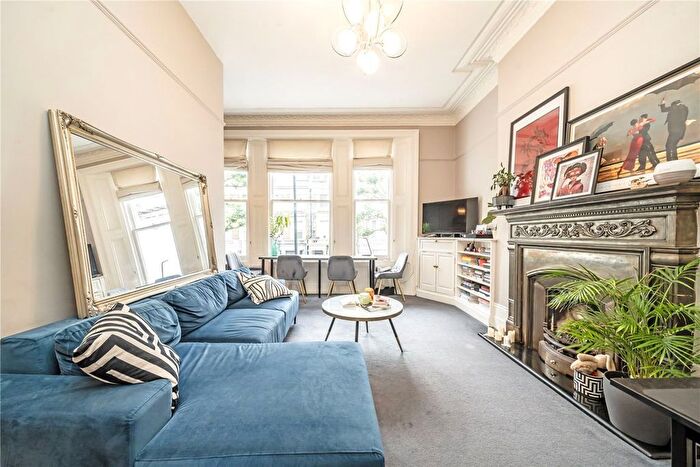 1 Bedroom Flat For Sale In Ladbroke Grove, London, W10