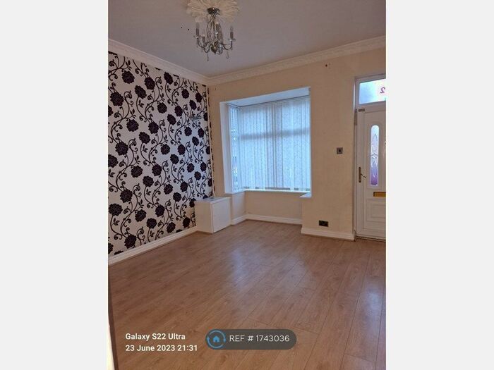 3 Bedroom Terraced House To Rent In Unett Street, Smethwick, B66