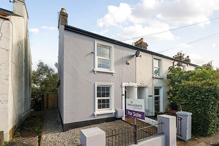 3 Bedroom End Of Terrace House To Rent In Bognor Road, Chichester, PO19