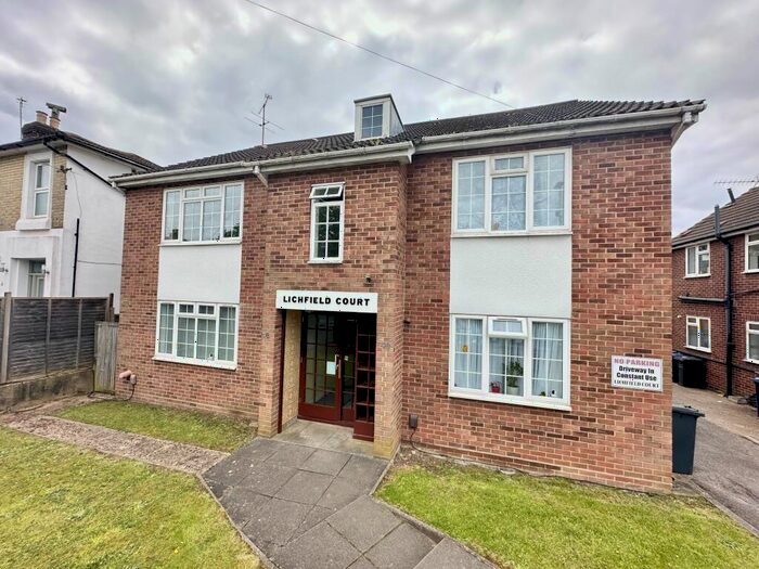 1 Bedroom Apartment To Rent In Lichfield Court, Lichfield Grove, Finchley, N3