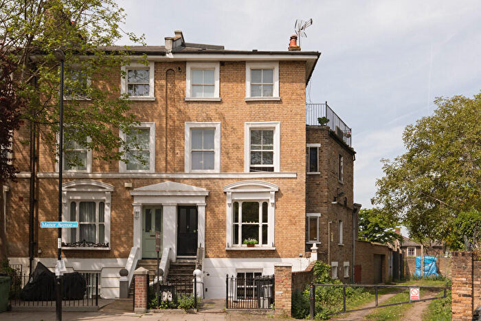 5 Bedroom Maisonette For Sale In Manor Avenue, Brockley, SE4