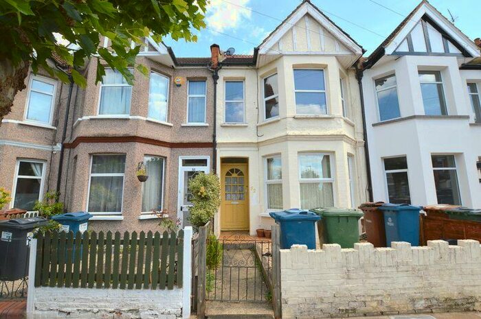 1 Bedroom Apartment To Rent In Merivale Road, West Harrow, HA1