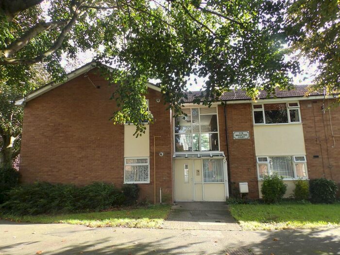 1 Bedroom Flat To Rent In Wavertree Court, Ellesmere Port, CH66