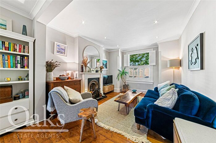 2 Bedroom Semi Detached House For Sale In Addiscombe Court Road, East Croydon, CR0