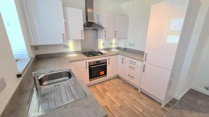 2 Bedroom Flat To Rent In Underwood Close, Peterborough, PE3
