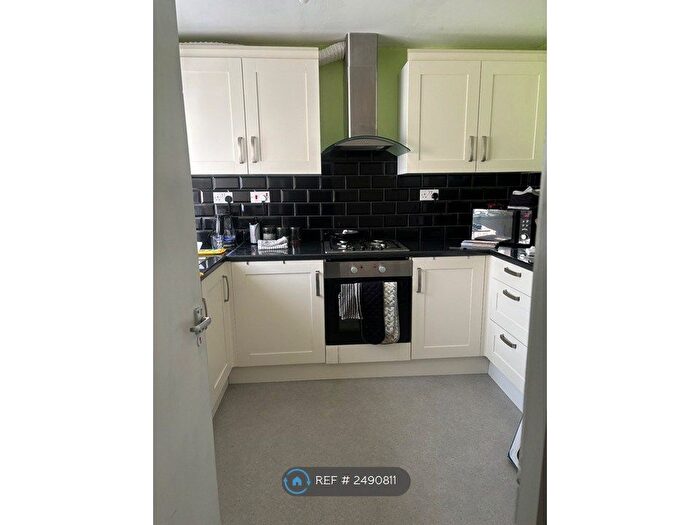 2 Bedroom Terraced House To Rent In Wilks Green, Birmingham, B21