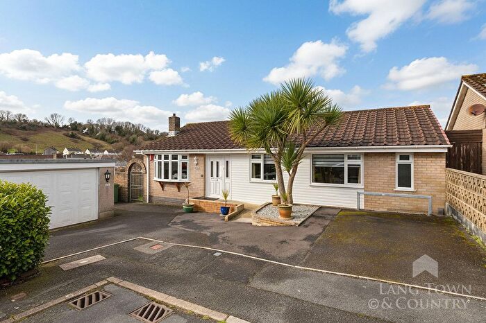 3 Bedroom Bungalow For Sale In Broadlands Close, Plympton, Plymouth, PL7