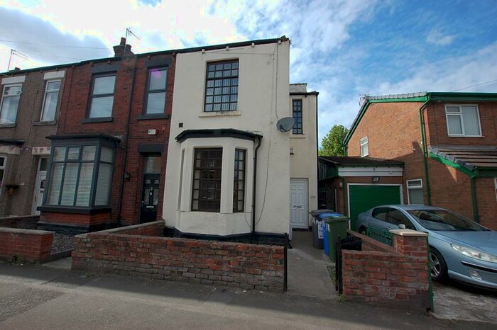 2 Bedroom End Of Terrace House To Rent In Cheetham Hill Road, Dukinfield, Greater Manchester, SK16