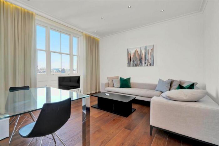 2 Bedroom Flat To Rent In Cornwall Gardens, London, SW7