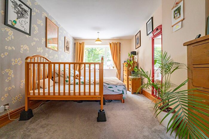 3 Bedroom Terraced House For Sale In Pearson Avenue, Beeston, NG9