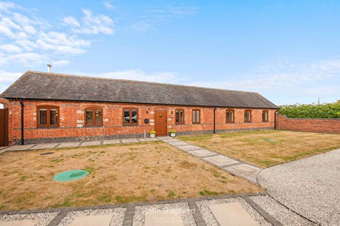 3 Bedroom Barn Conversion For Sale In Tanworth Lane, Henley-in-Arden, Warwickshire, B95