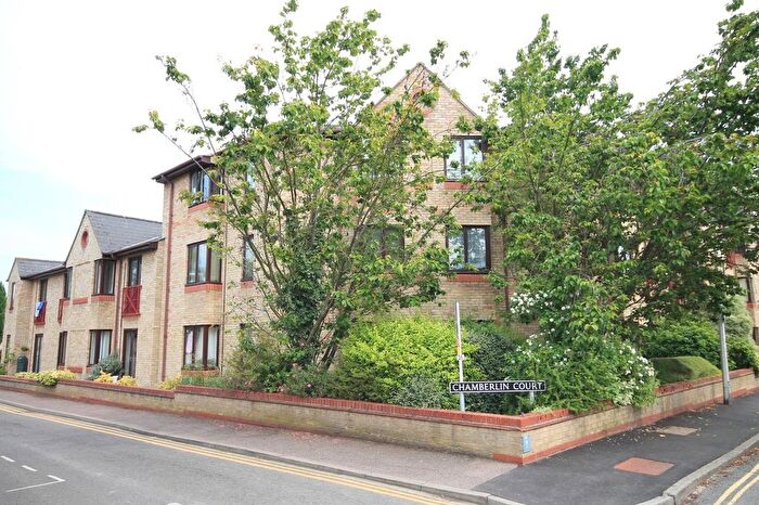 1 Bedroom Flat To Rent In Chamberlin Court, Westfield Lane, CB4