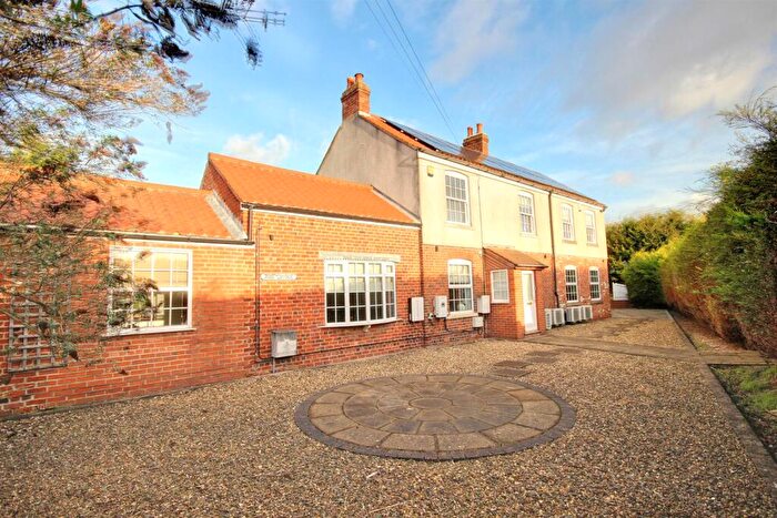 5 Bedroom Detached House For Sale In Hull Bridge Road, Beverley, HU17