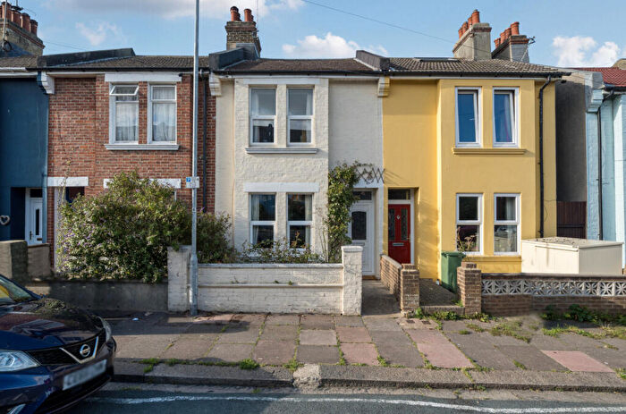 2 Bedroom Terraced House For Sale In Redvers Road, Brighton, East Sussex, BN2